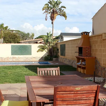 Holiday home Chalet Alegria Con Piscina Y Wifi *