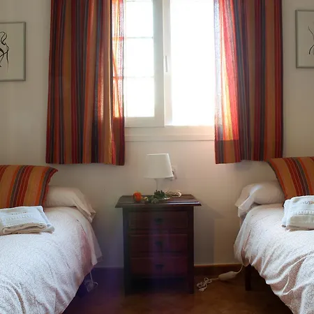 Holiday home Chalet Alegria Con Piscina Y Wifi